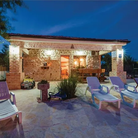 Ferienhaus Anita 1 Holiday home *